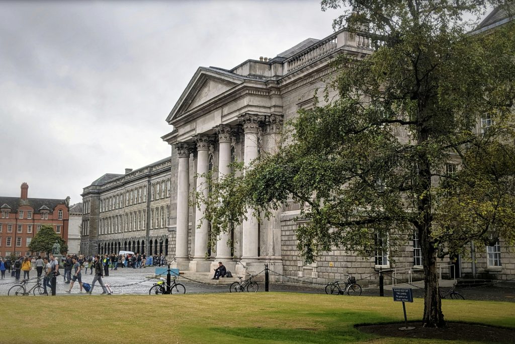 triity college dublin exterior
